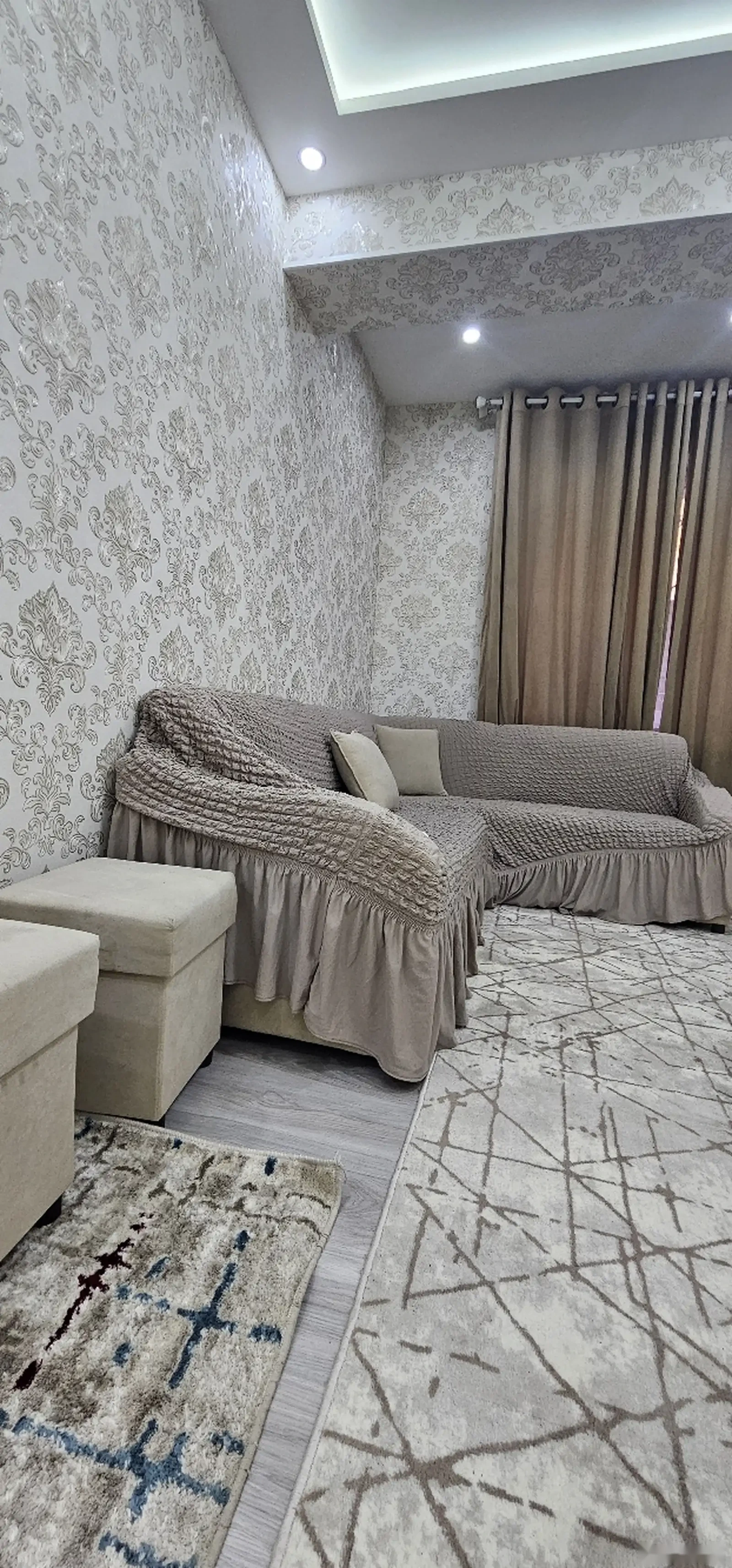 2-комн. квартира, 1 этаж, 75м², 19мкр — фото 2