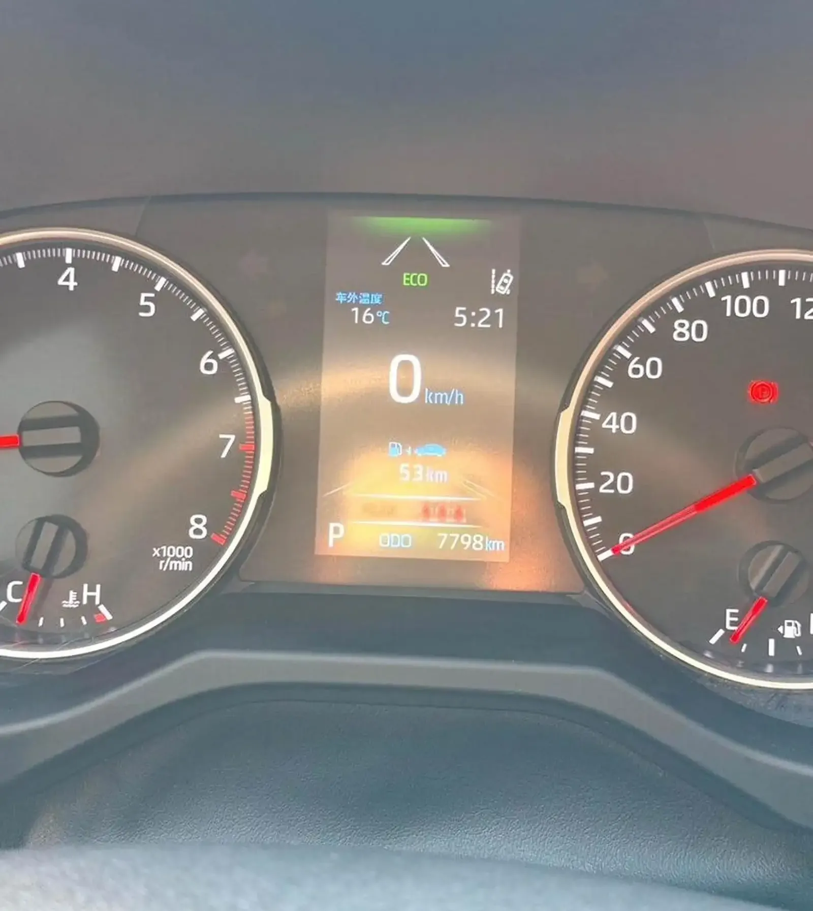 Toyota RAV 4, 2025