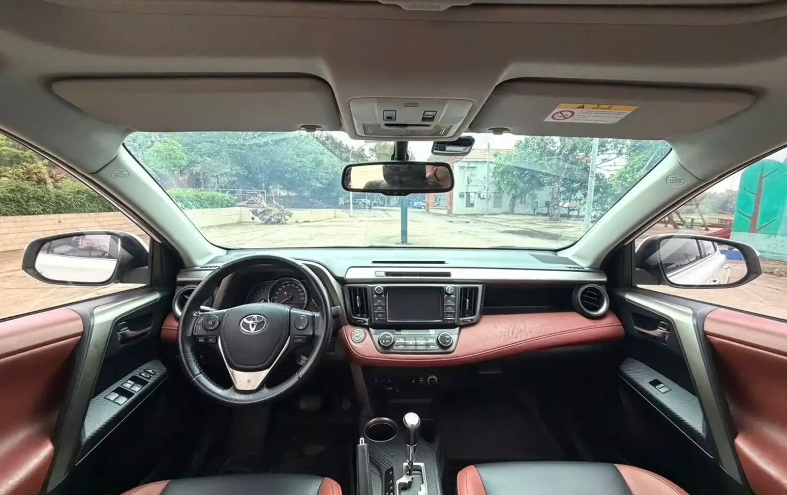 Toyota RAV 4, 2014
