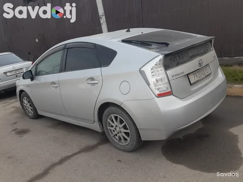 Toyota Prius 2011