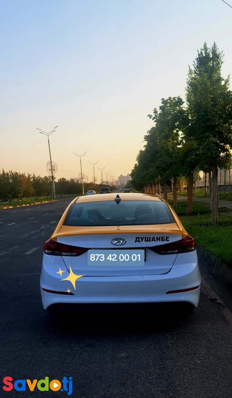 Hyundai Elantra 2018