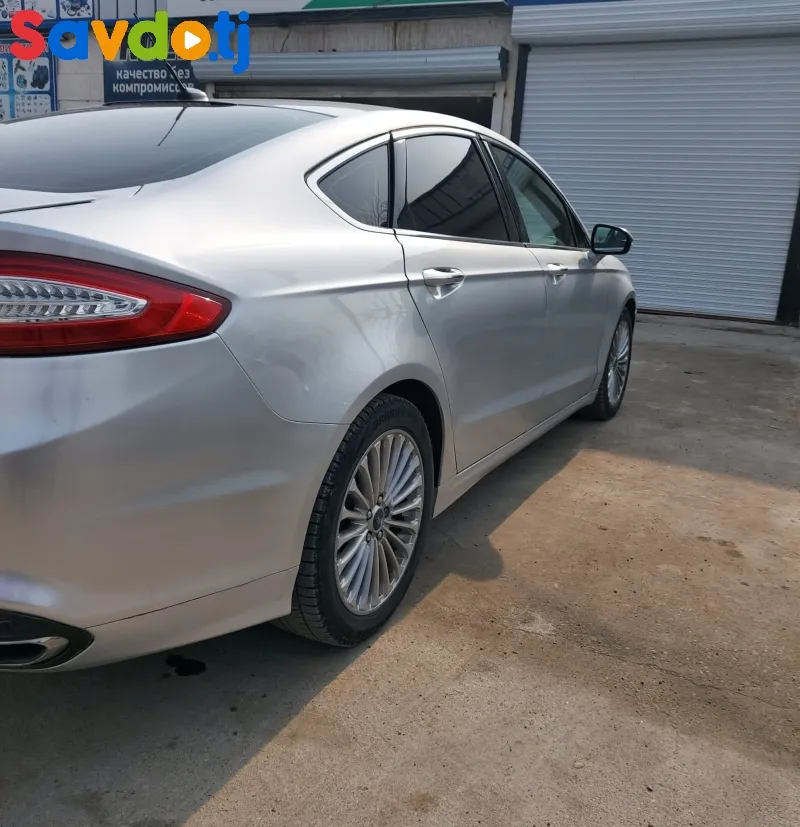 Ford Fusion 2015