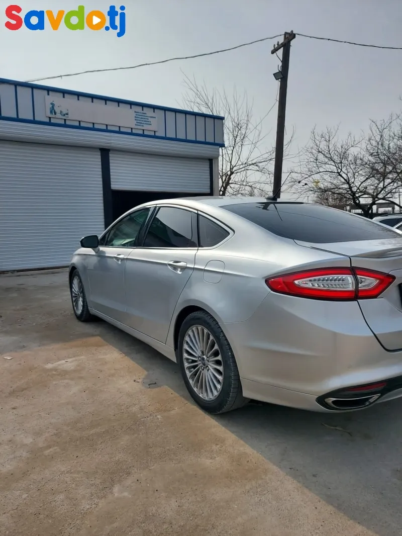Ford Fusion 2015