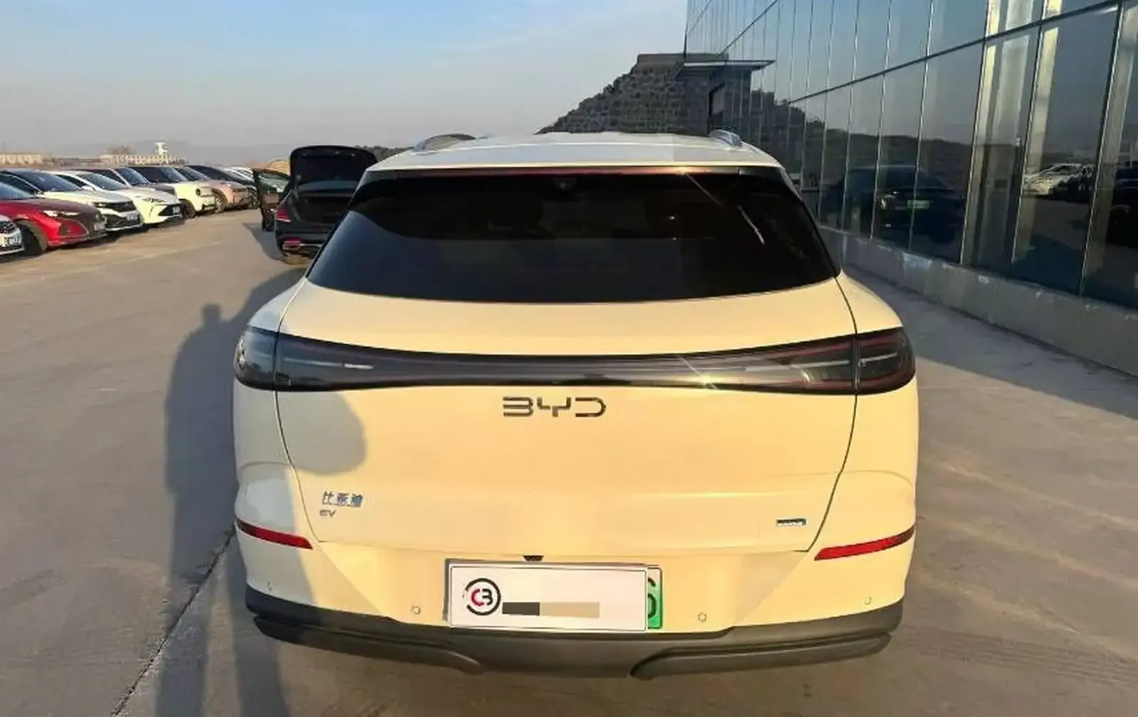 BYD Sea Lion 06, 2025