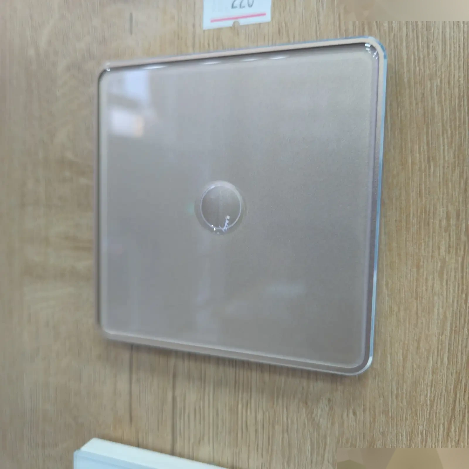 Умный 1-клавишный сенсорный выключатель Zigbee Concave — фото 3
