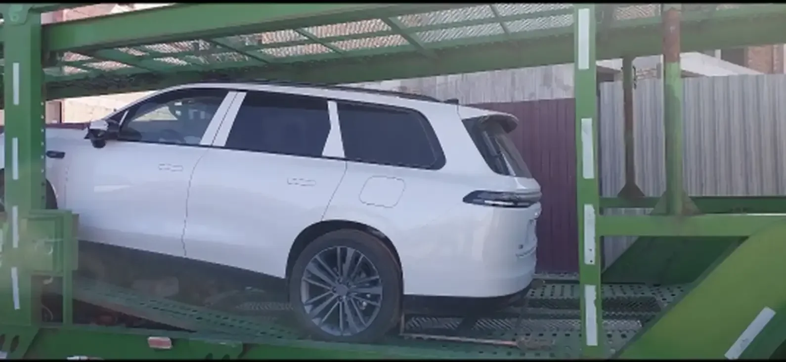 Leapmotor C16, 2025