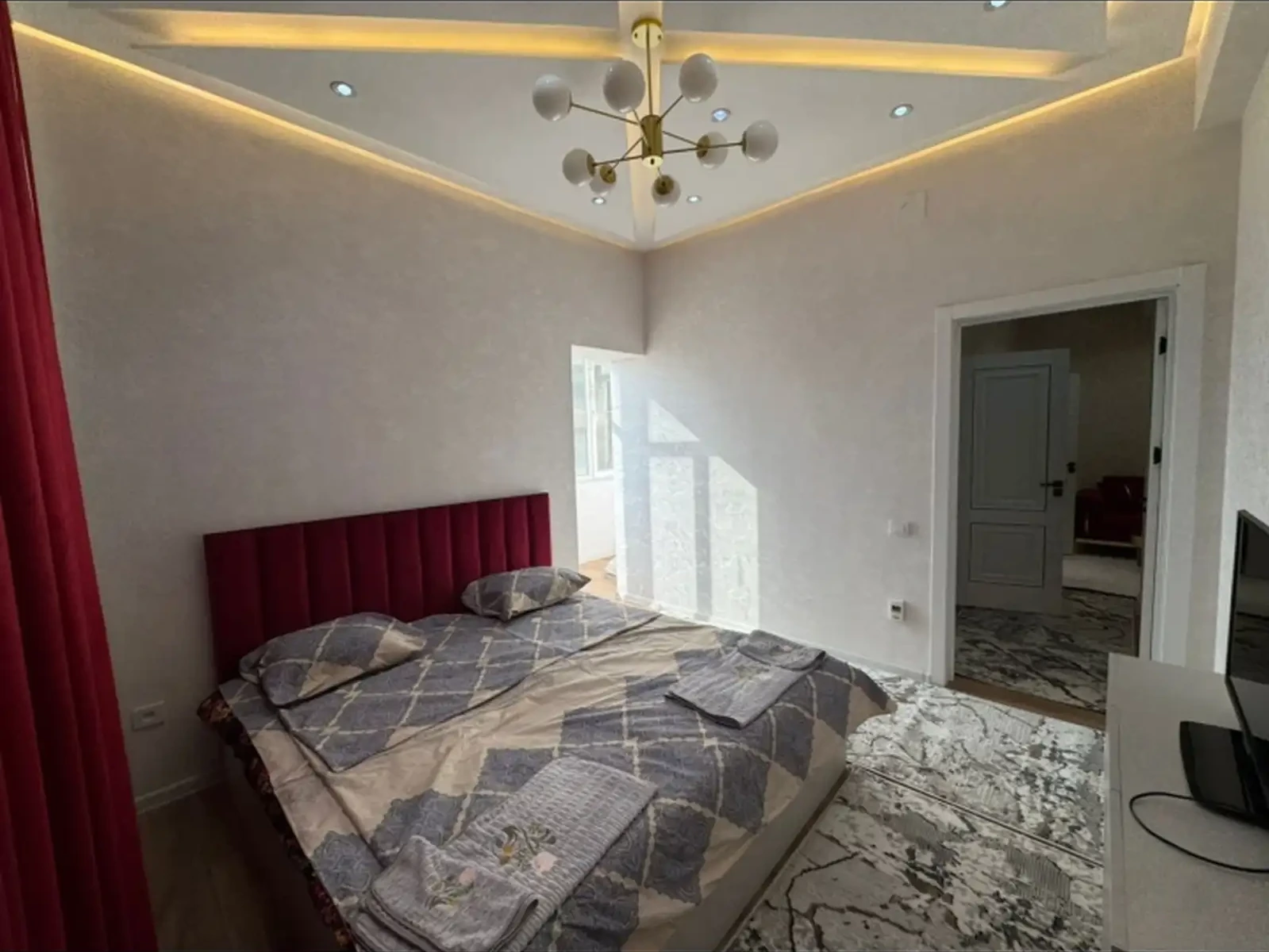2-комн. квартира, 4 этаж, 70м², 18мкр — фото 6