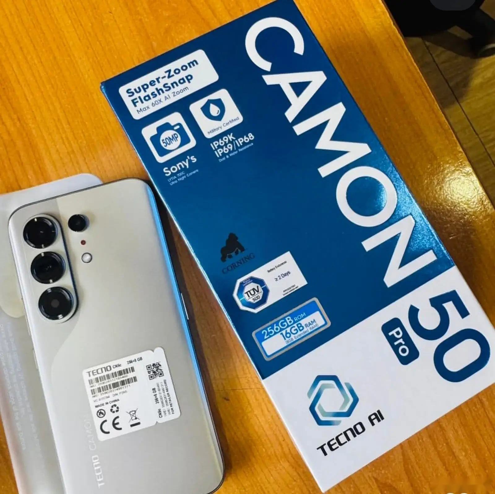 Tecno Camon 50 Ultra 5G 8+8/256Gb global version — фото 2