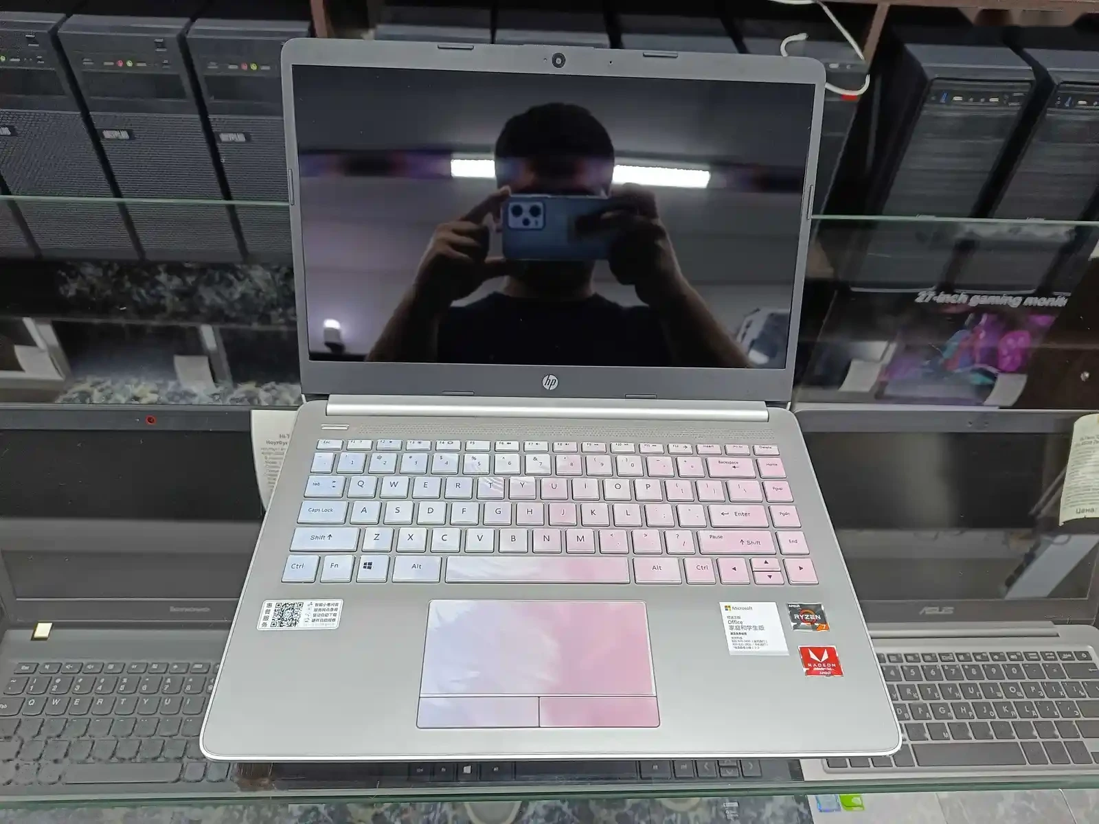 Ноутбук HP Laptop 14 Ryzen 7 3700U /8GB/512GB SSD — фото 3