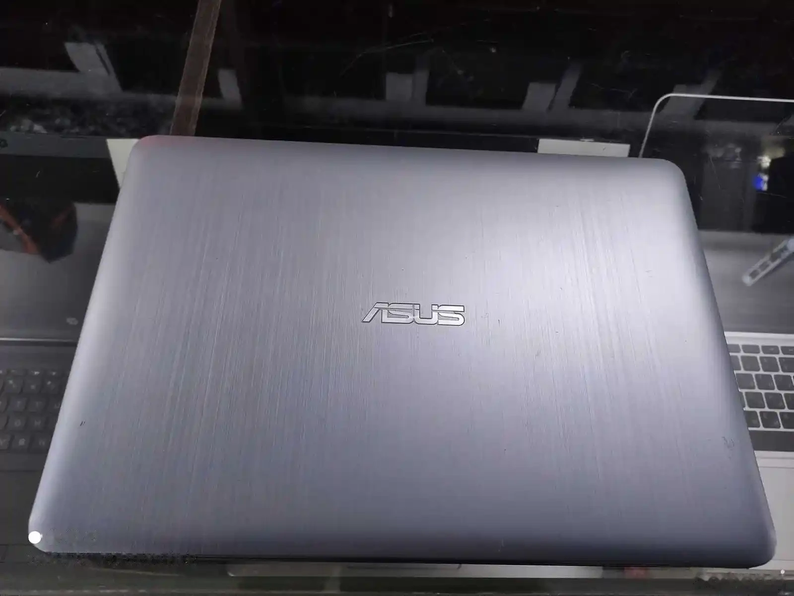 Ноутбук Asus VivoBook X441UK Core i5-7200U /GeForce 920MX 2GB / 4GB / 256GB SSD — фото 7