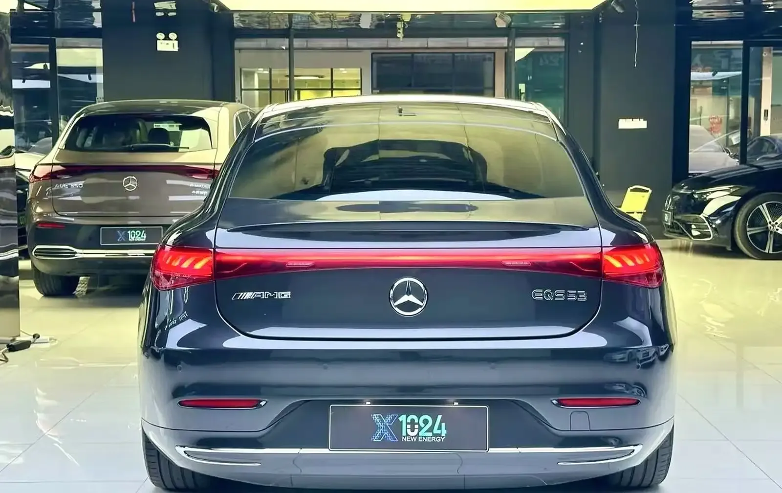 Mercedes-Benz EQS, 2022
