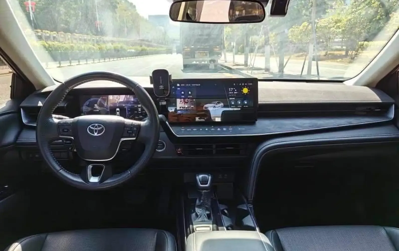 Toyota Camry, 2024