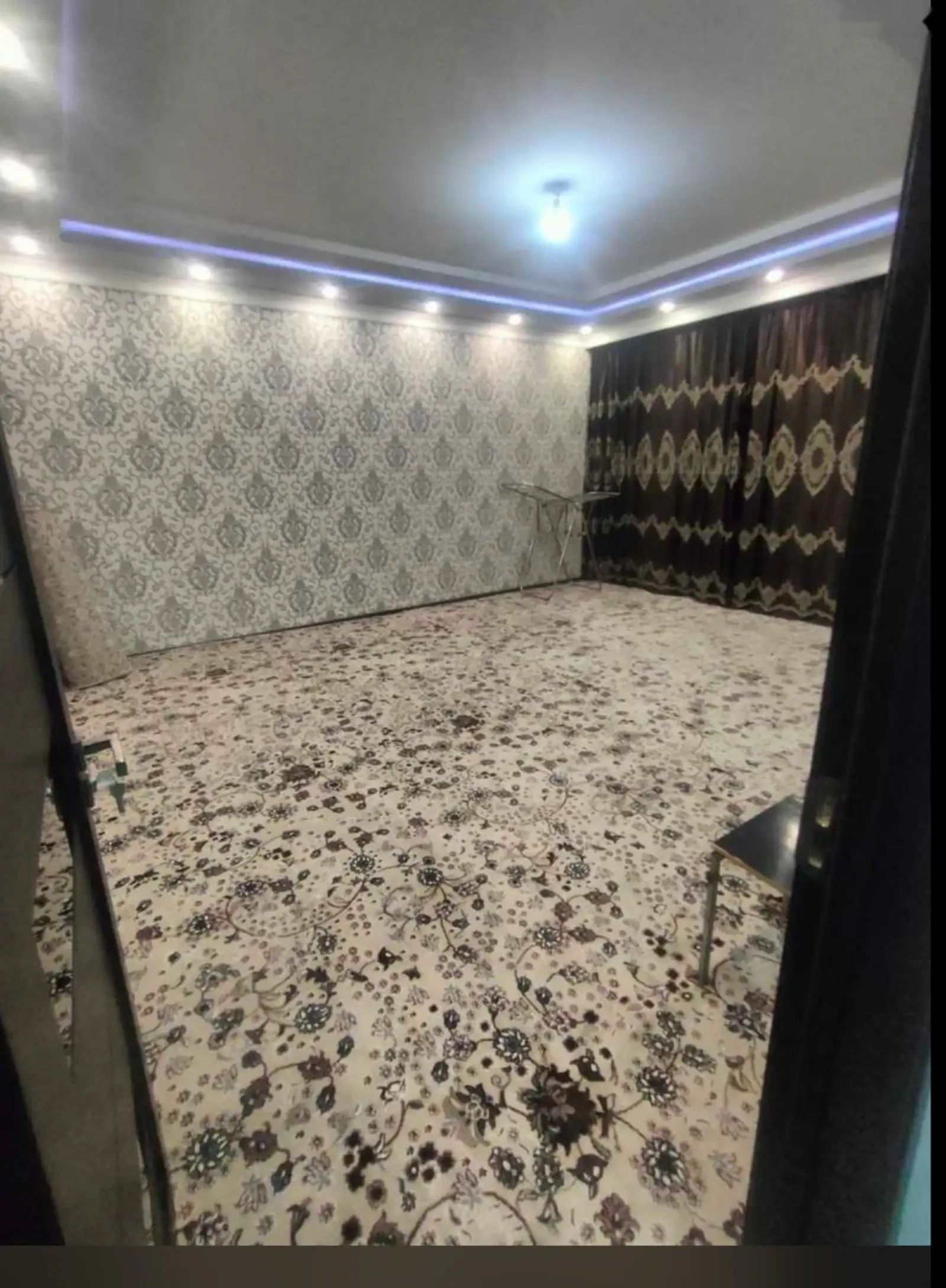 2-комн. квартира, 8 этаж, 100м², 19мкр — фото 2