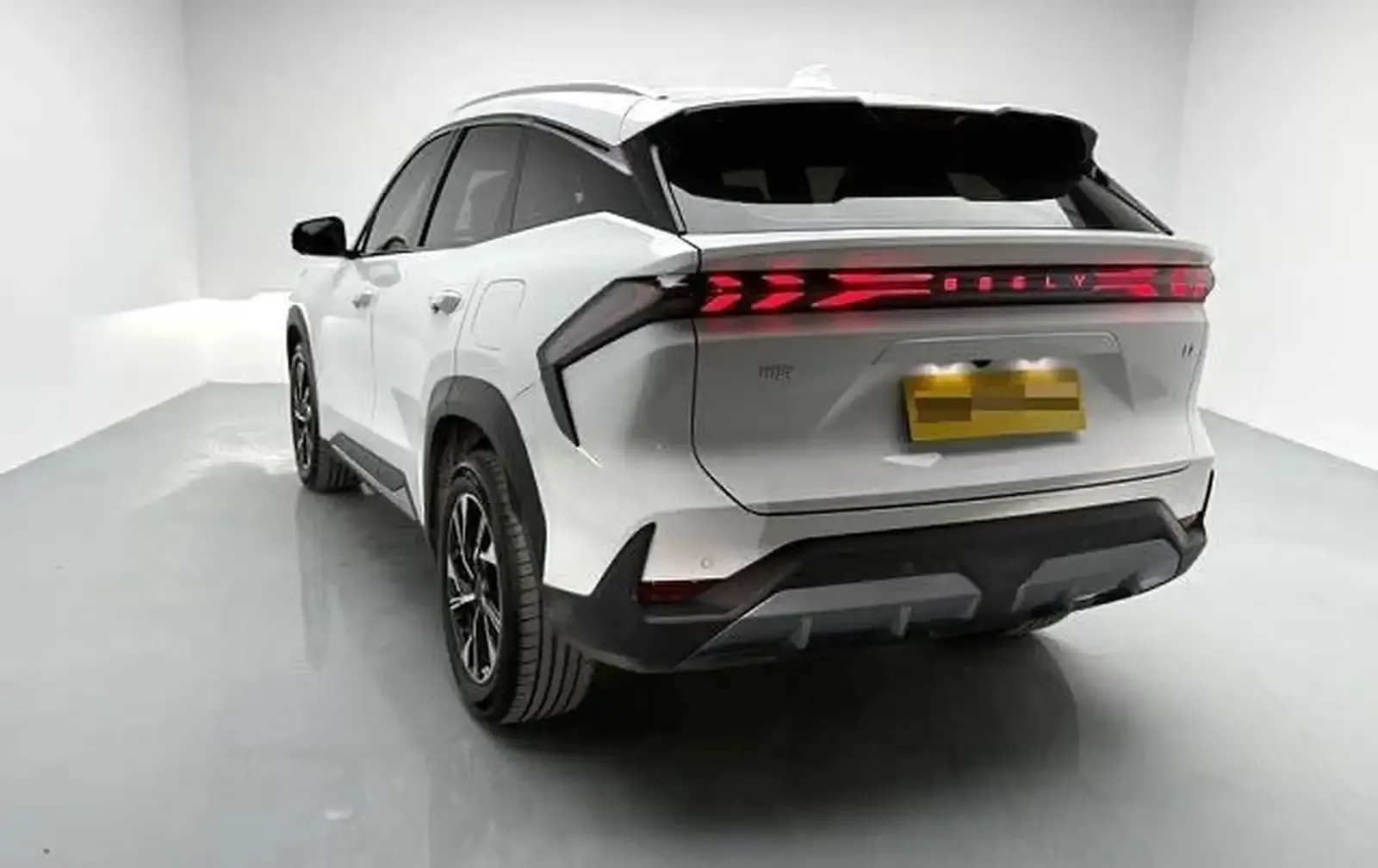 Geely Galaxy L7, 2023