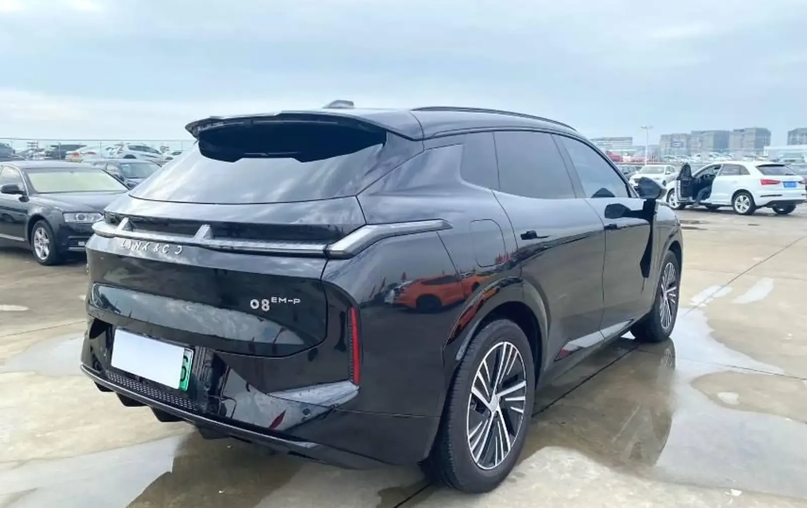 Lynk & Co 08 EM-P, 2024