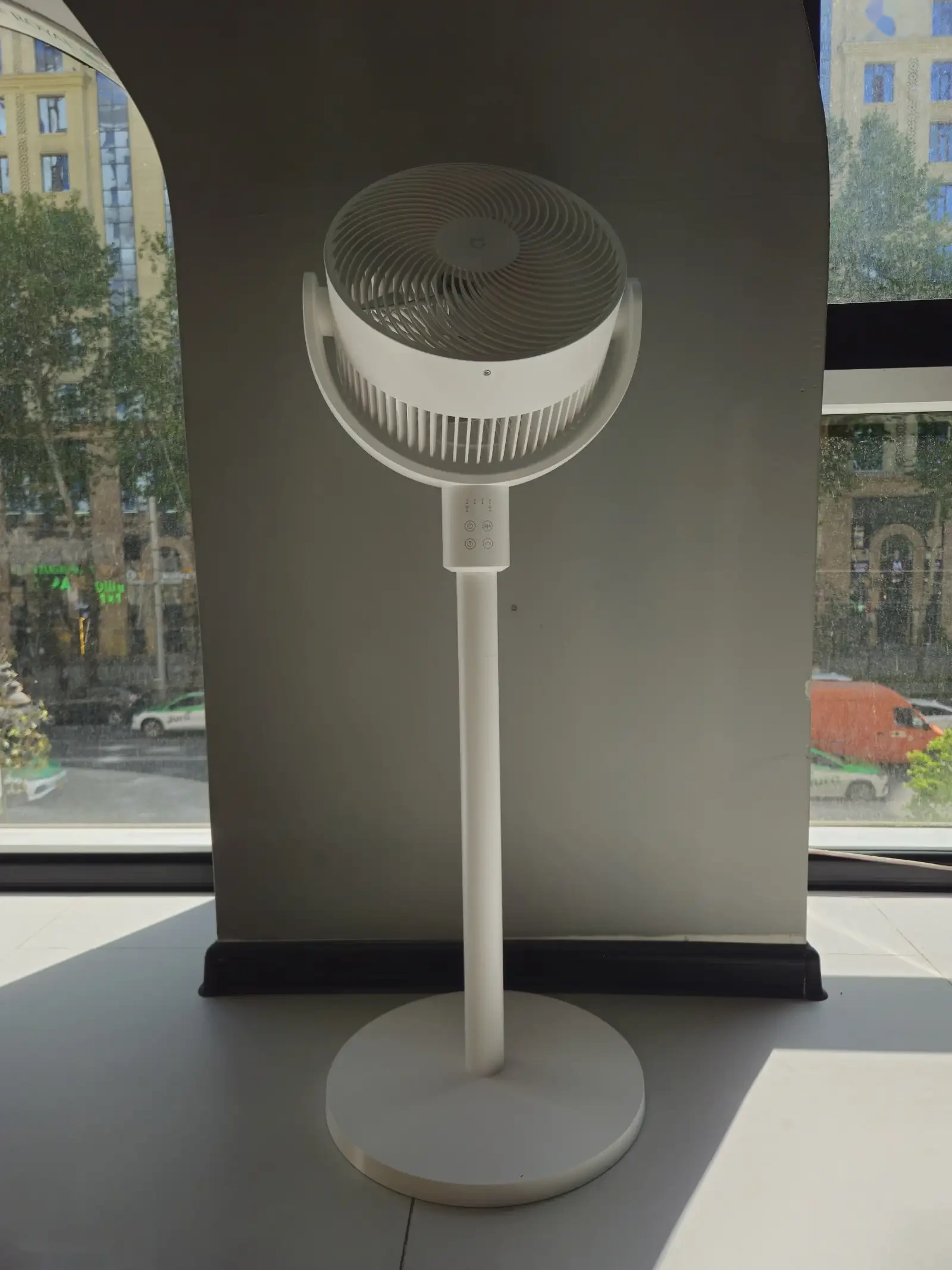 Умный напольный вентилятор Xiaomi Mijia Intelligent DC Variable Frequency Fan — фото 4