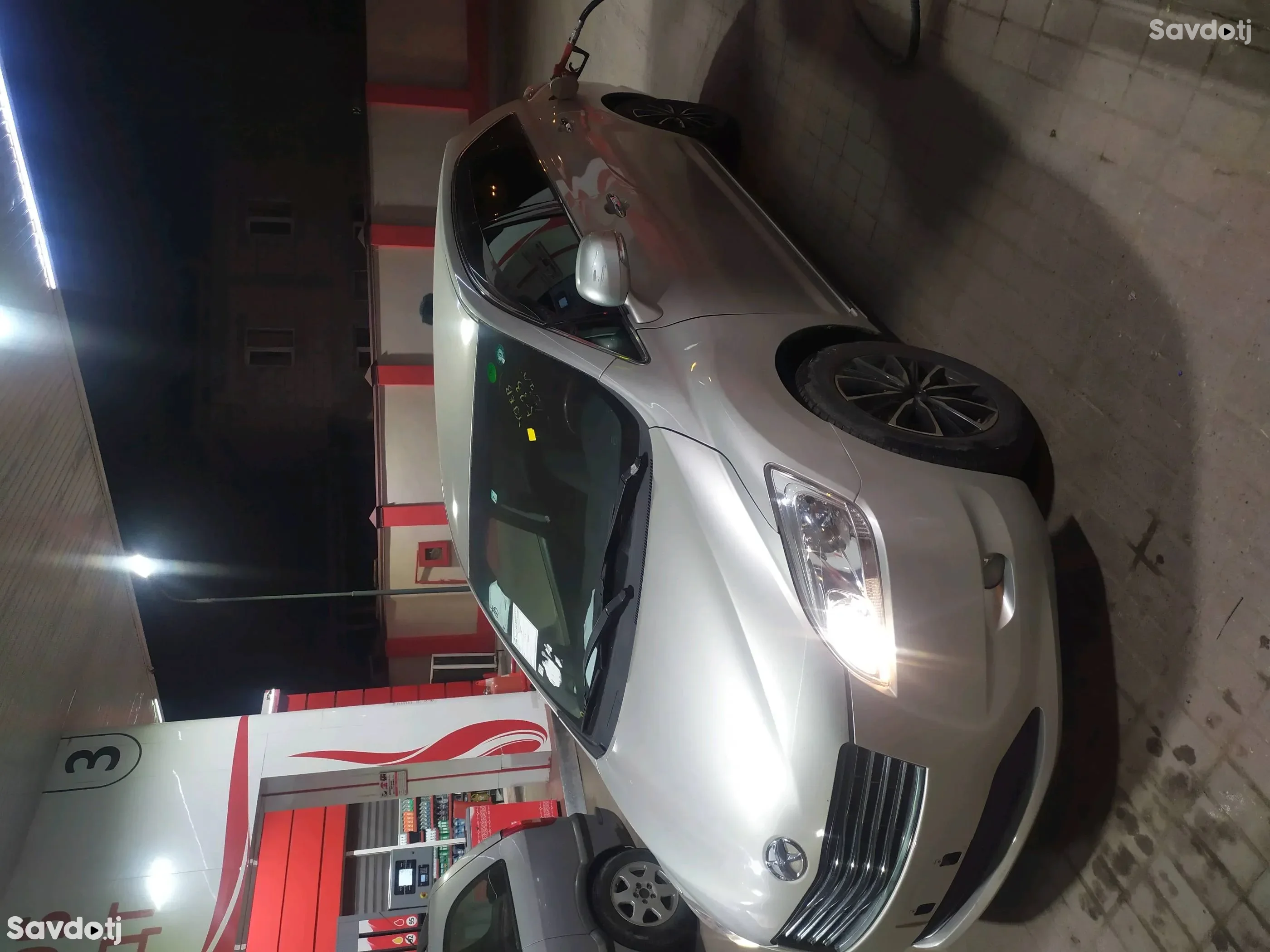 Toyota Mark x 2011