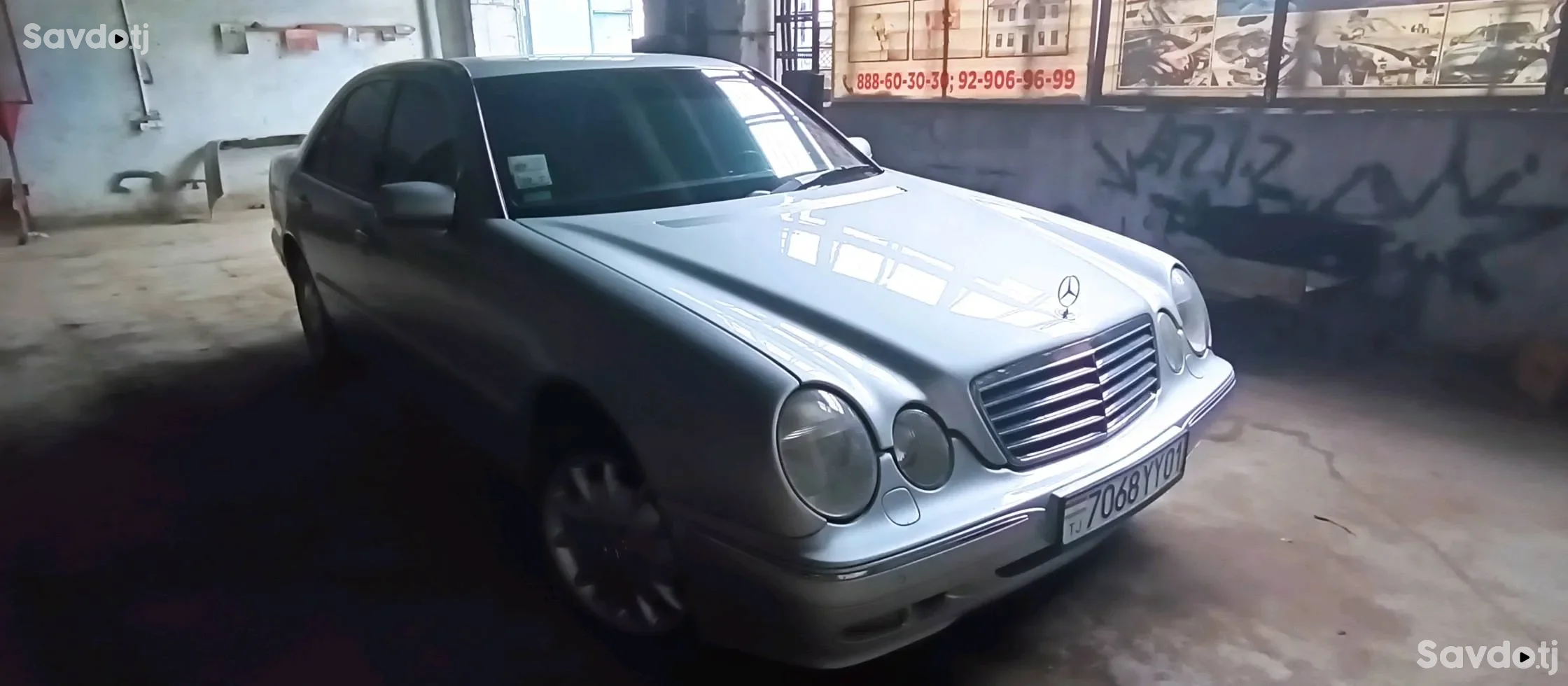 Mercedes-benz E class 2002