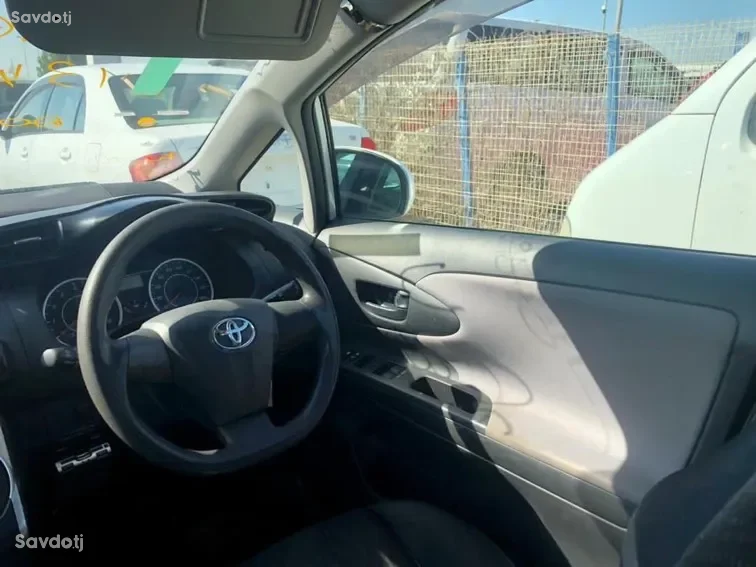 Toyota Wish 2009