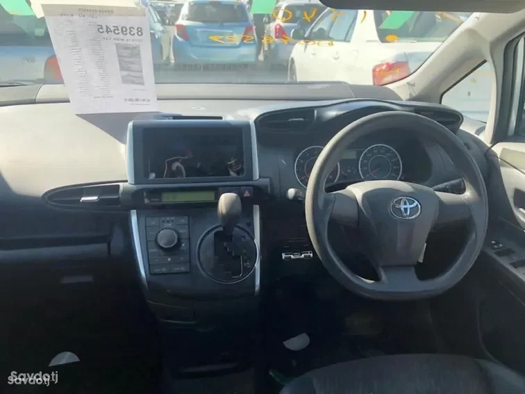 Toyota Wish 2009