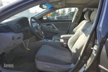 Toyota Camry 2010