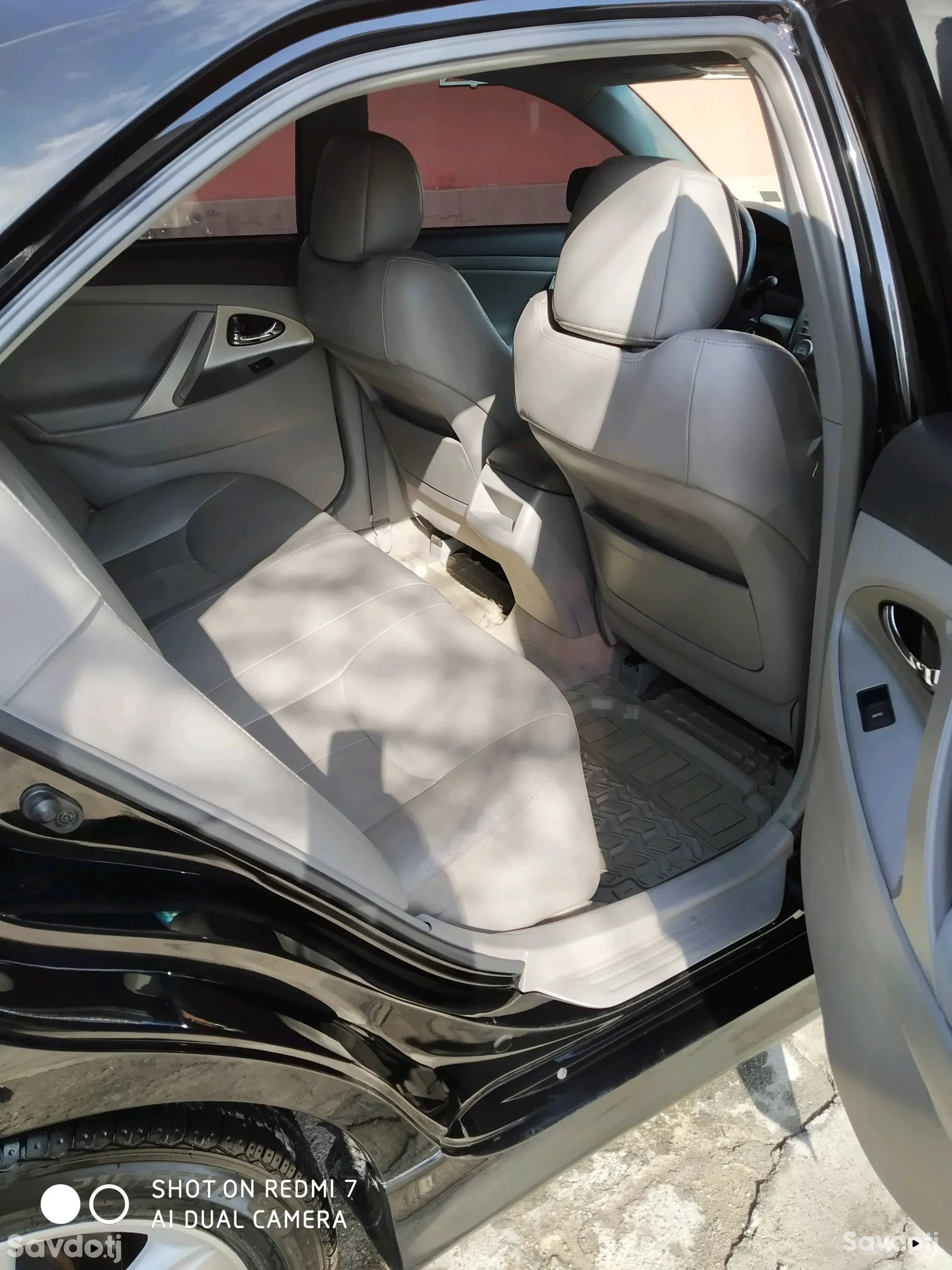 Toyota Camry 2010