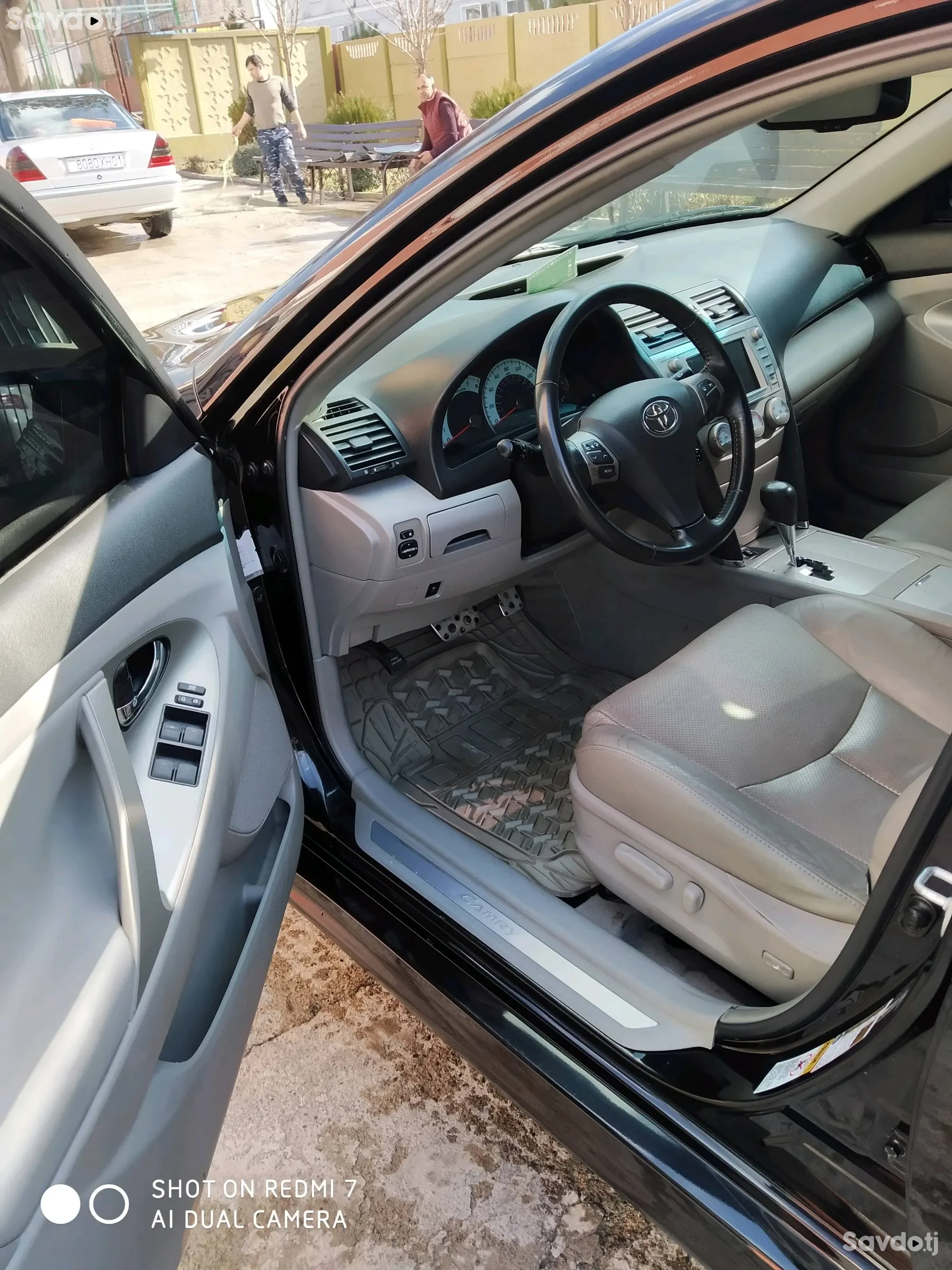 Toyota Camry 2010