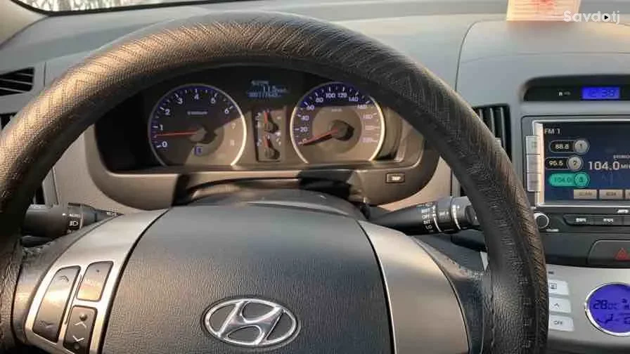Hyundai Avante 2010