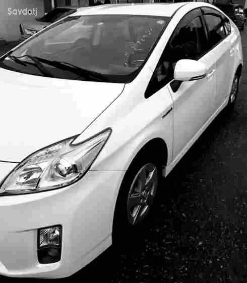 Toyota Prius 2011