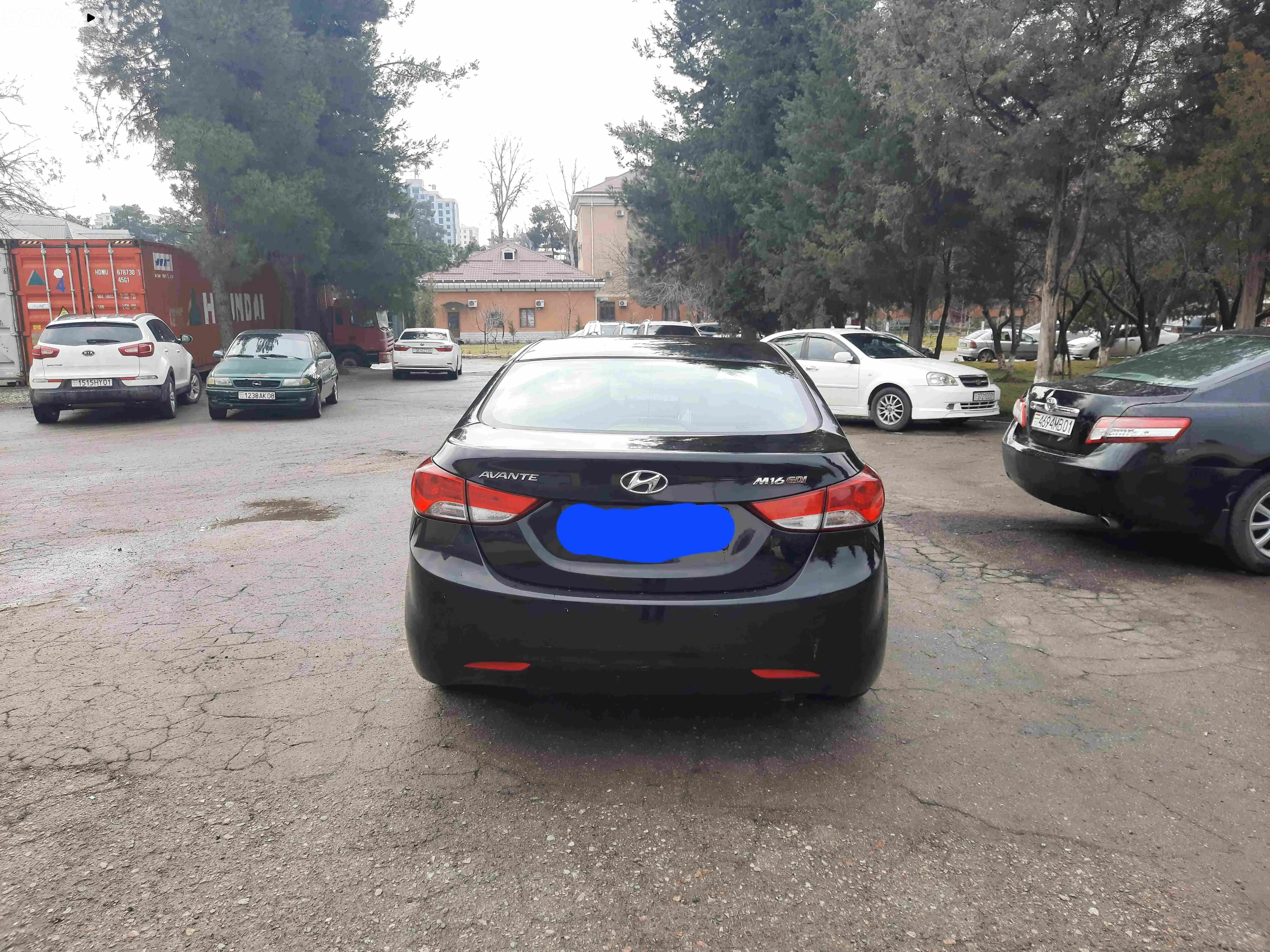 Hyundai Avante 2012
