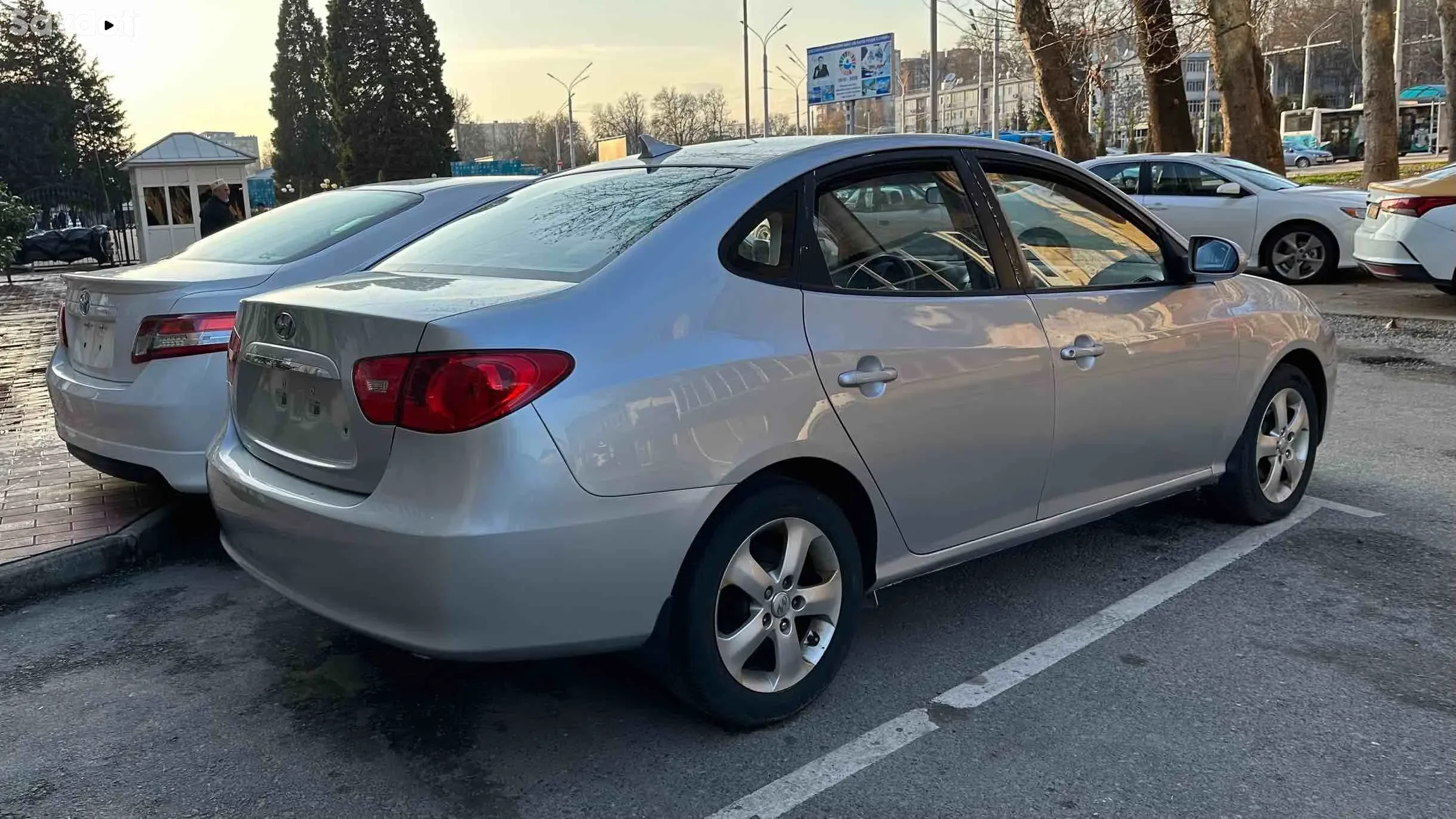 Hyundai Avante 2009