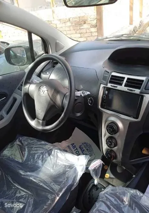 Toyota Vitz 2008