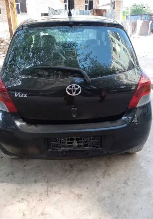 Toyota Vitz 2008