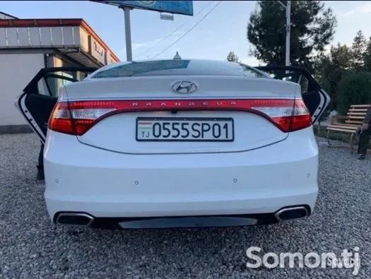 Hyundai Grandeur 2016