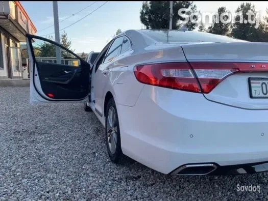 Hyundai Grandeur 2016