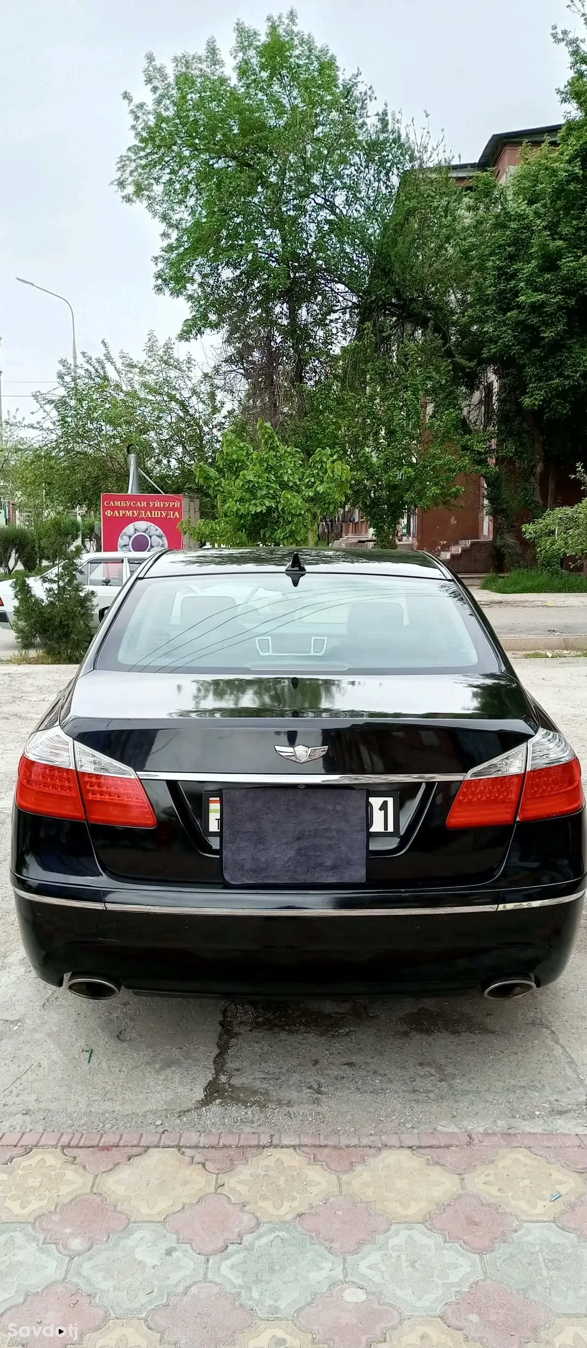 Hyundai Genesis 2008