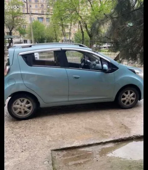 Chevrolet Spark 2010