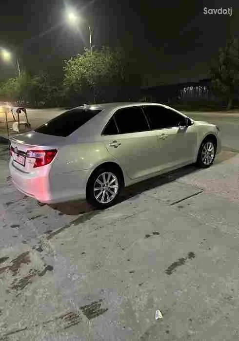 Toyota Camry 2012