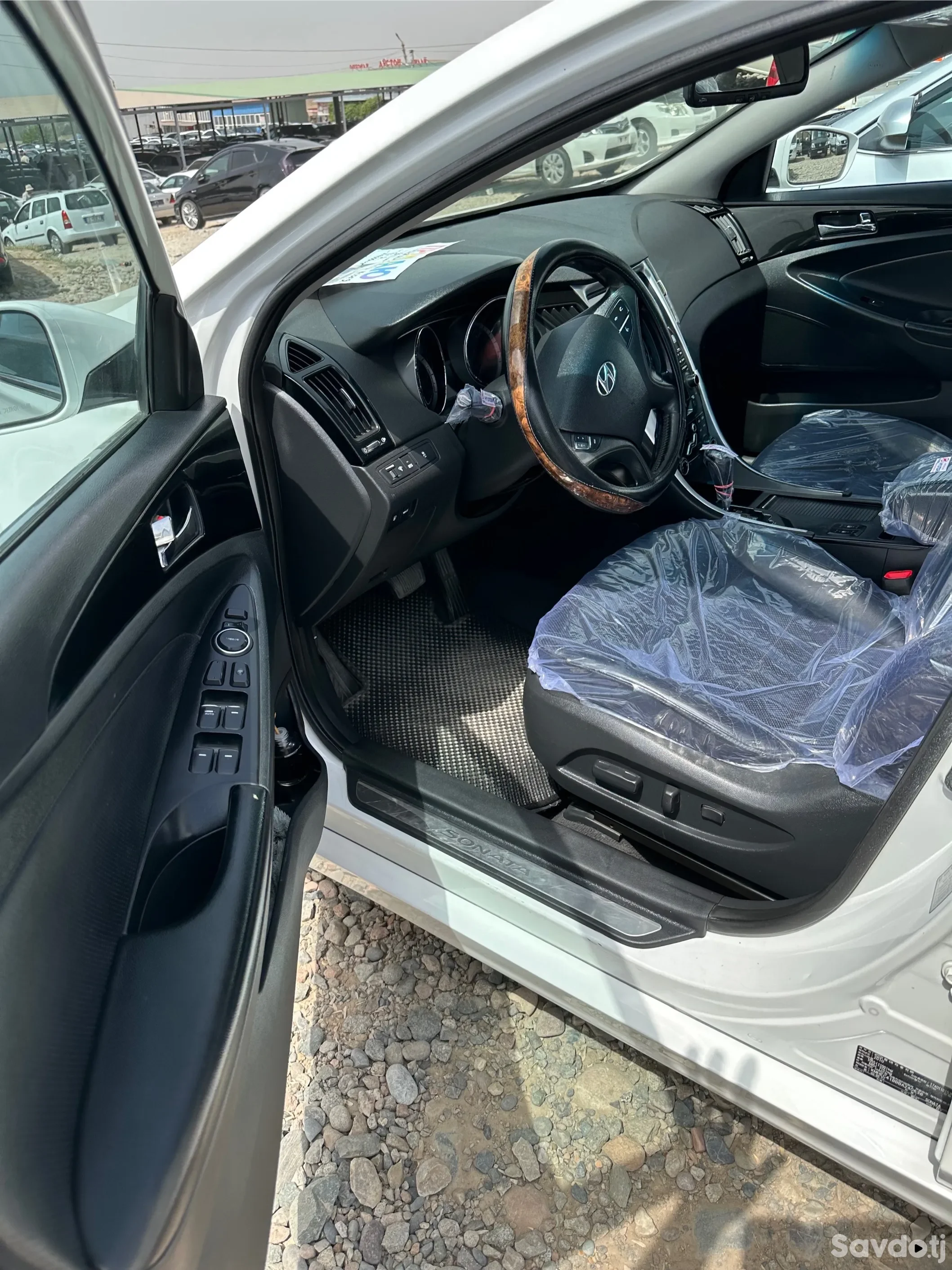 Hyundai Sonata 2011