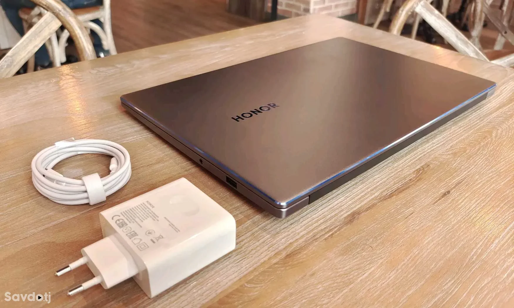 Honor MagicBook 15. intel Core i5