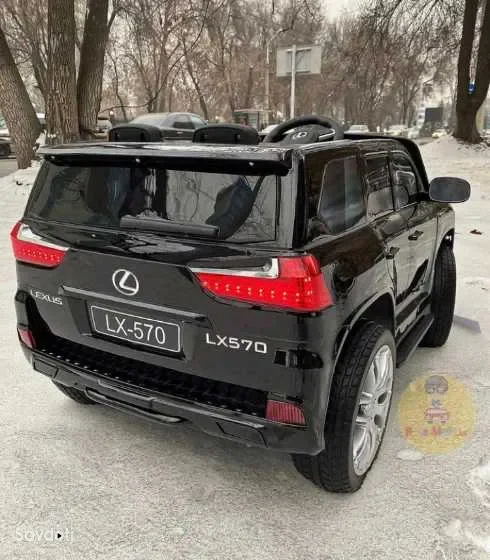 Мошинчаи кудакона LX 570