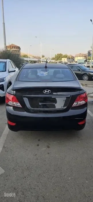 Hyundai Accent 2012
