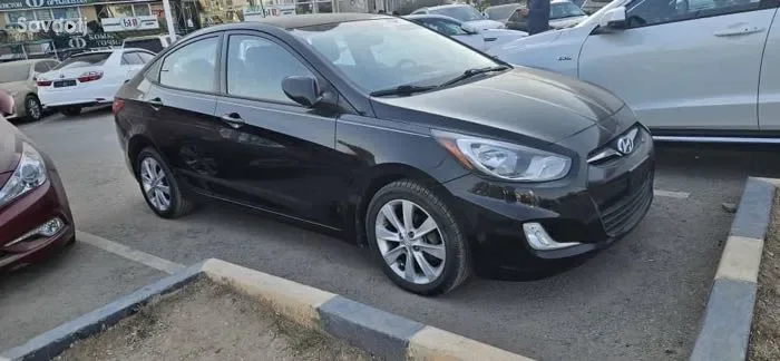 Hyundai Accent 2012