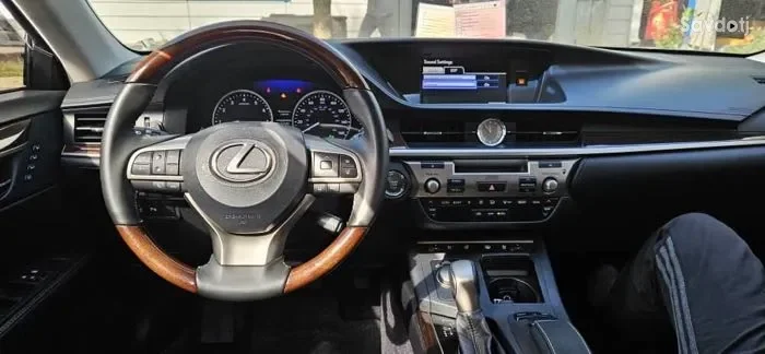 Lexus Es series 2014