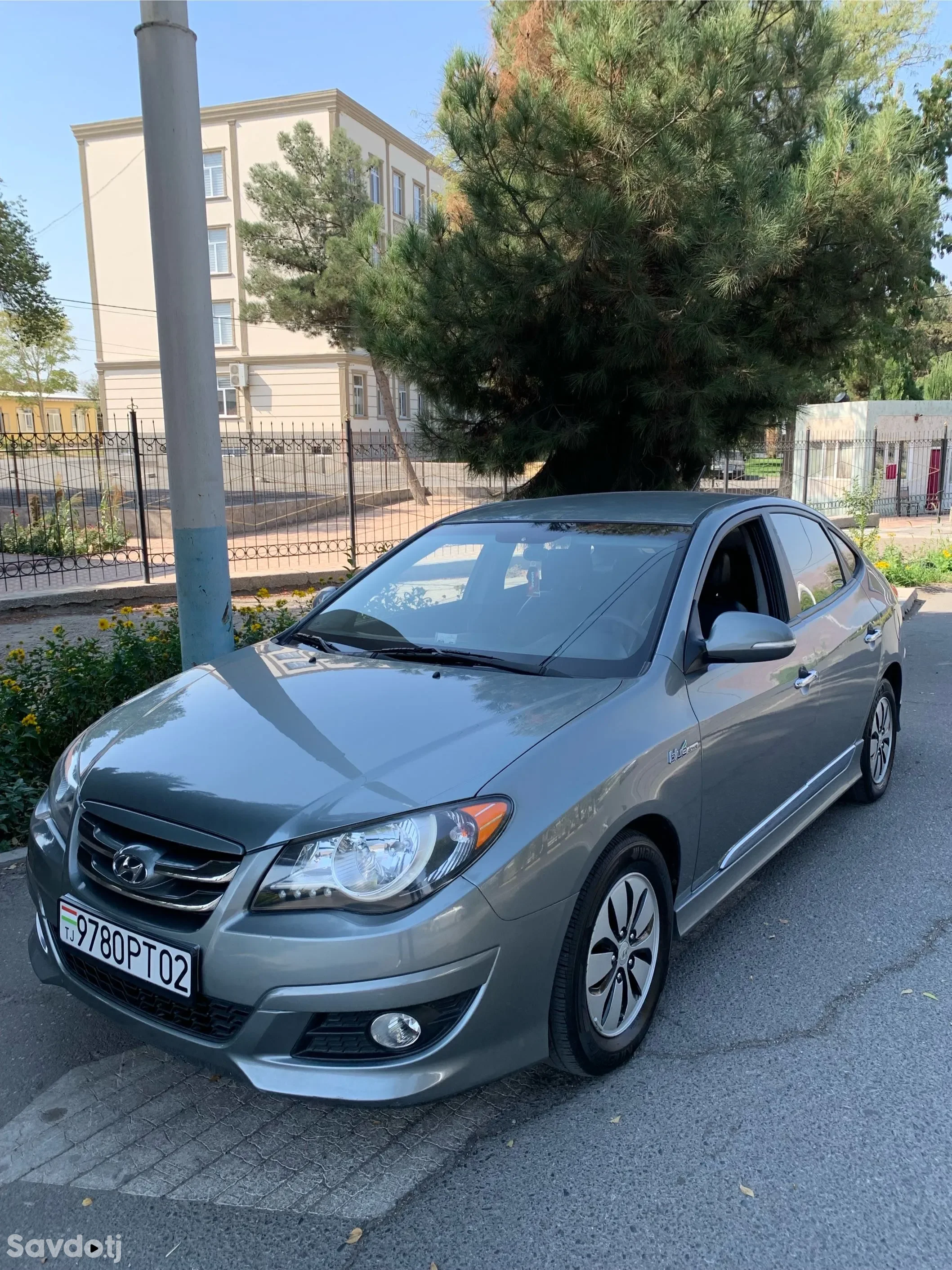 Hyundai Avante 2010