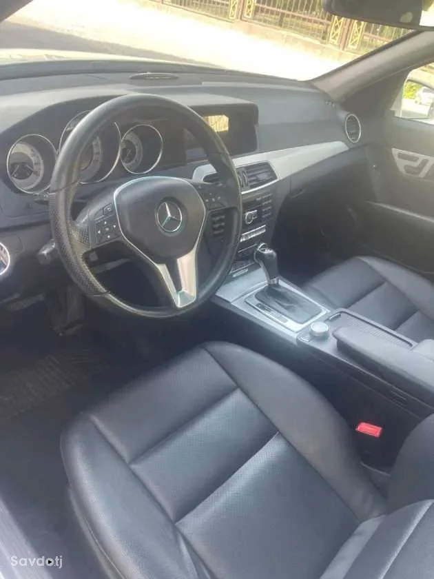 Mercedes-benz C class 2012