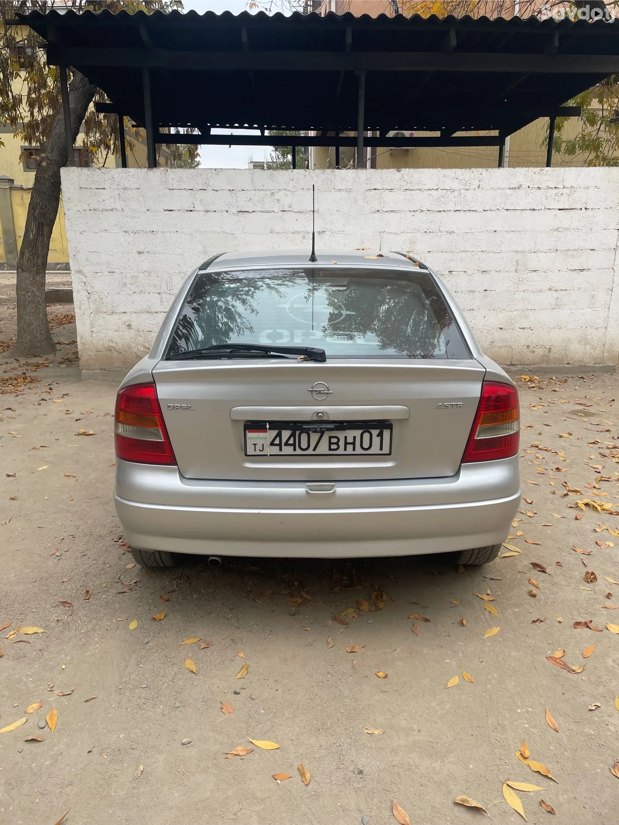 Opel Astra j 1999