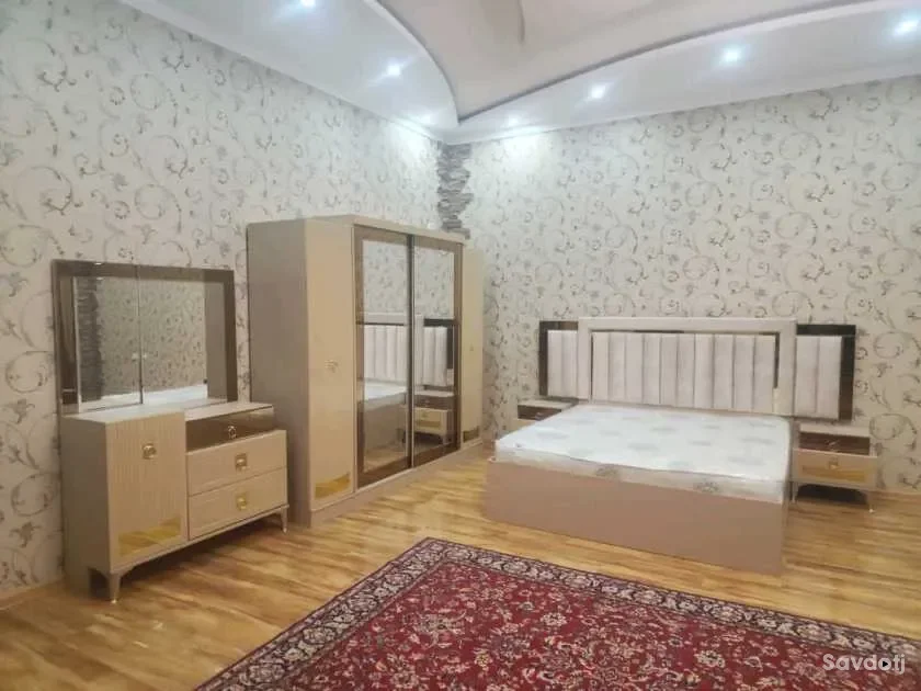 Спальный гарнитур 