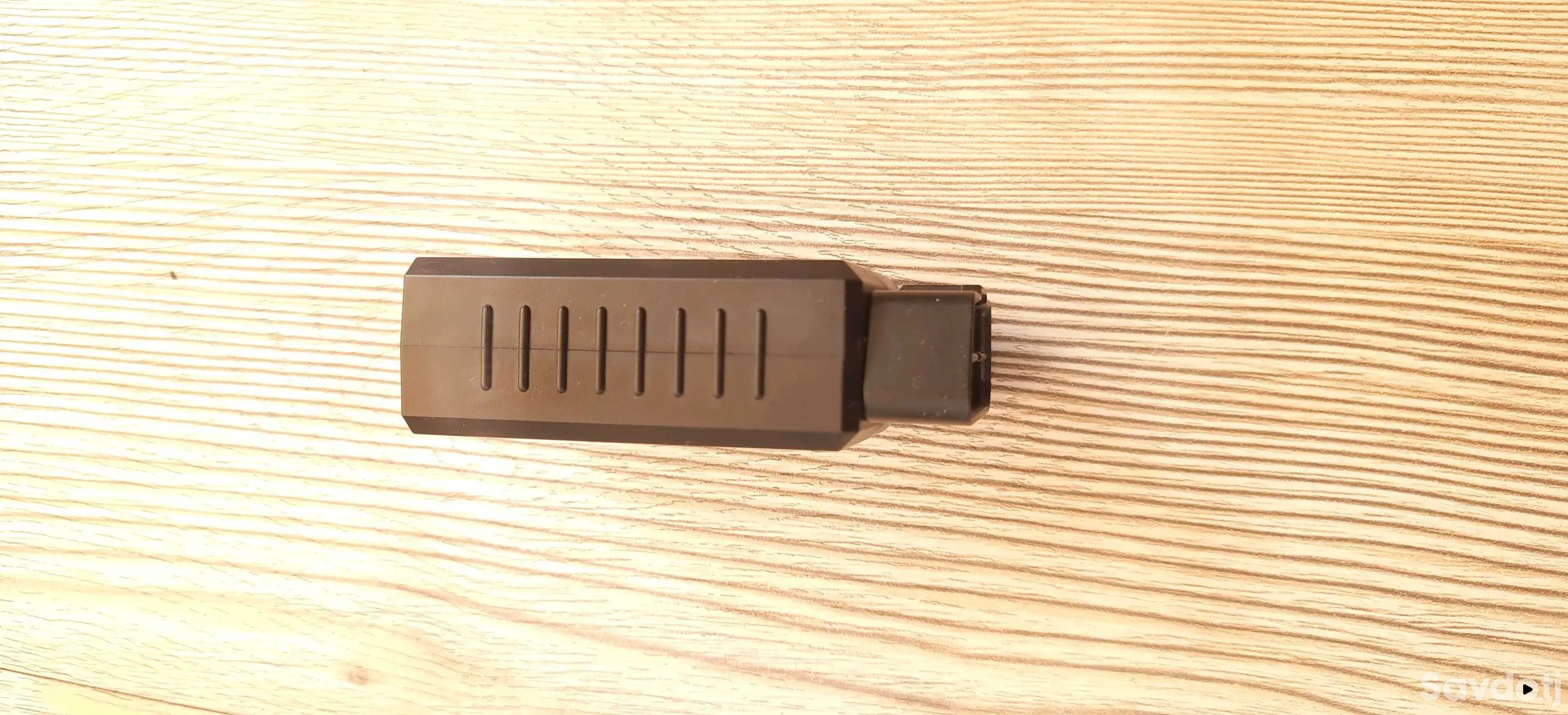 Адаптер для диагностики автомобилей OBD2 Elm 327 1