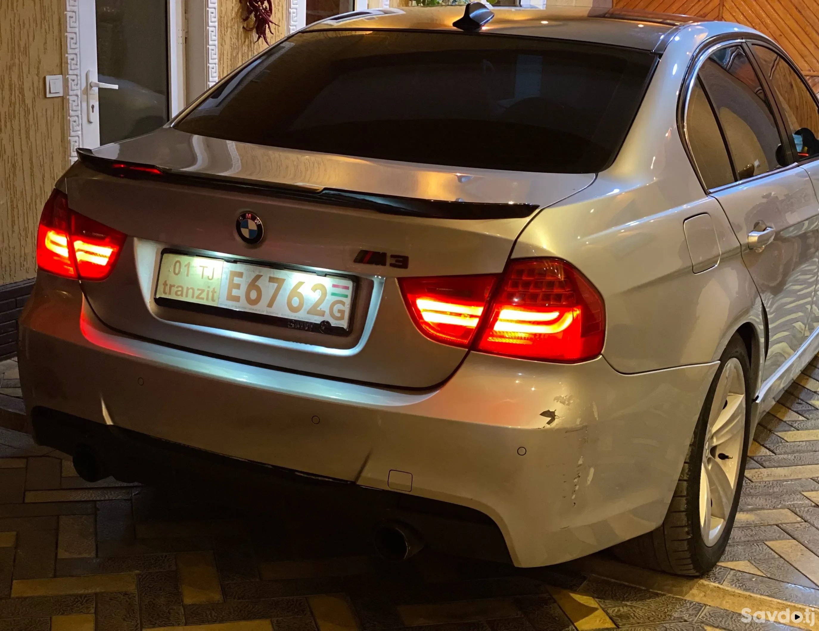 BMW 3 series 2011